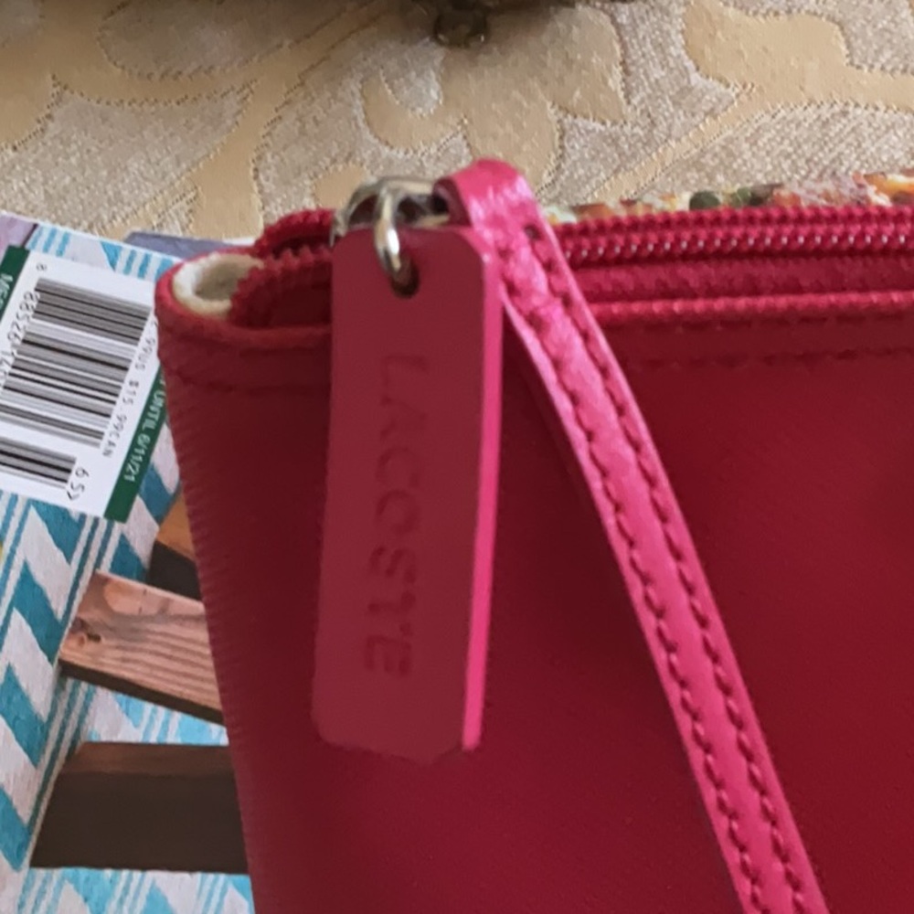 Lacoste Women's NF0390PO Wristlet Handbag EUC - Picture 7 of 12